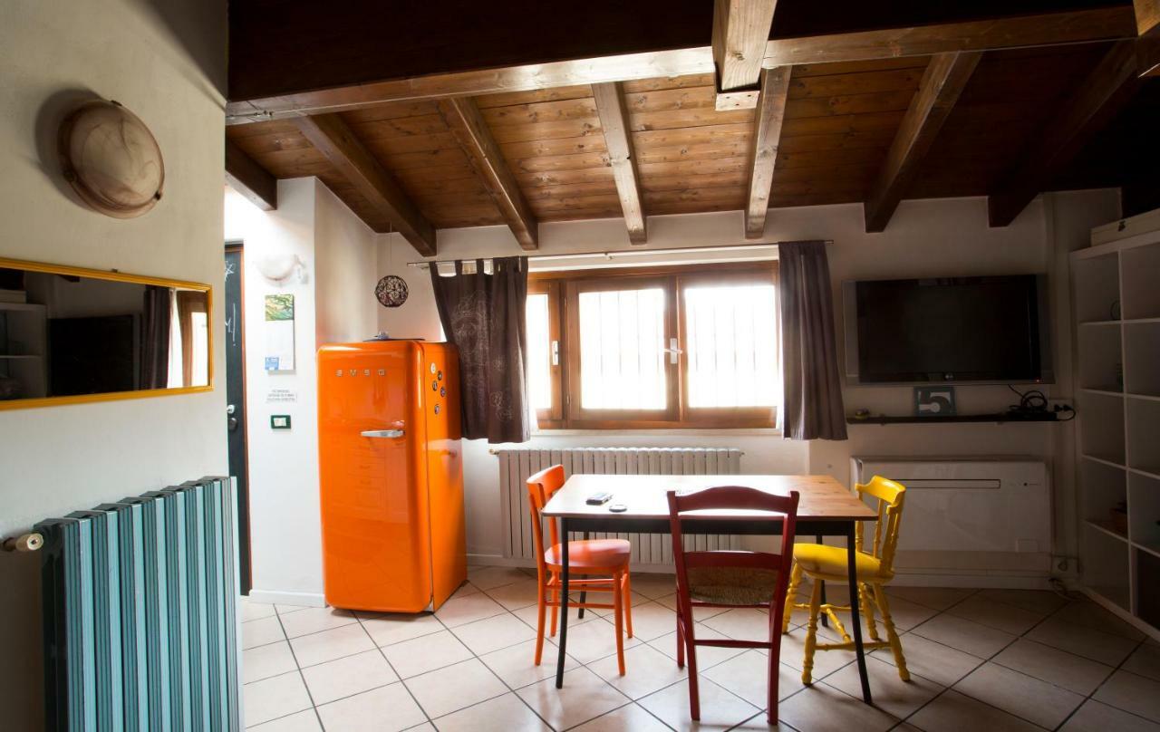 Apartament Mansardine Metropolitane Brescia Zewnętrze zdjęcie